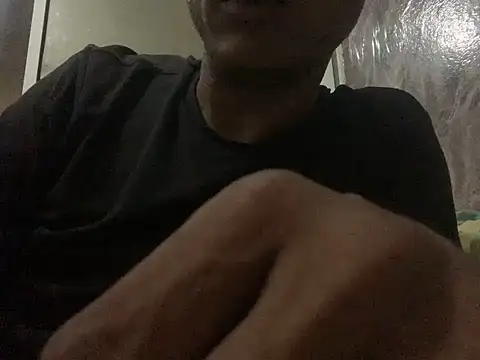 Snapshot of domigoodguy chatting on 02.25.25 domigoodguy online show from 02.25.25