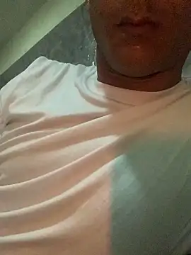 Snapshot of domigoodguy chatting on 03.09.25 domigoodguy online show from 03.09.25