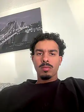 Snapshot of CR7si chatting on 10.31.25 CR7si online show from 10.31.25