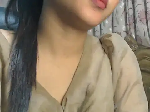 Snapshot of NancyRuvi chatting on 12.22.24 NancyRuvi online show from 12.22.24