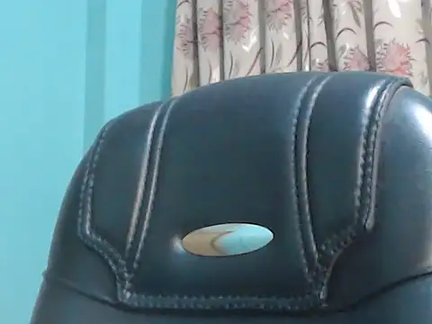 Snapshot of NancyRuvi chatting on 01.05.25 NancyRuvi online show from 01.05.25