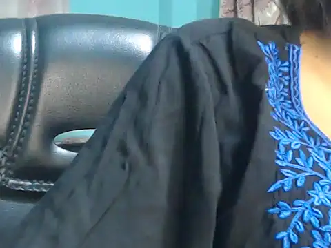 Snapshot of NancyRuvi chatting on 01.14.25 NancyRuvi online show from 01.14.25