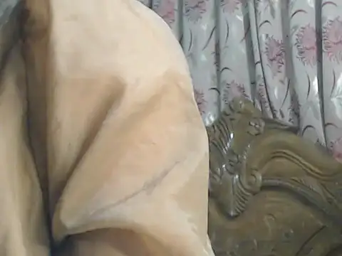 Snapshot of NancyRuvi chatting on 01.22.25 NancyRuvi online show from 01.22.25