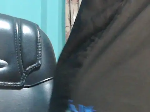 Snapshot of NancyRuvi chatting on 02.28.25 NancyRuvi online show from 02.28.25