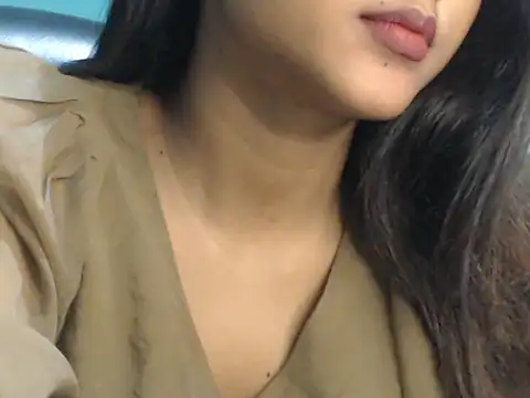 Snapshot of NancyRuvi chatting on 03.12.25 NancyRuvi online show from 03.12.25