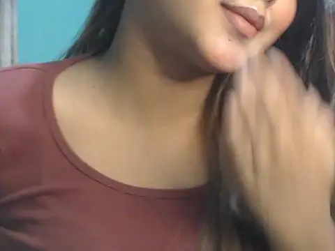 Snapshot of NancyRuvi chatting on 11.10.25 NancyRuvi online show from 11.10.25