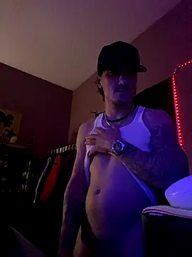 Snapshot of Jbizzle247 chatting on 12.16.25 Jbizzle247 online show from 12.16.25