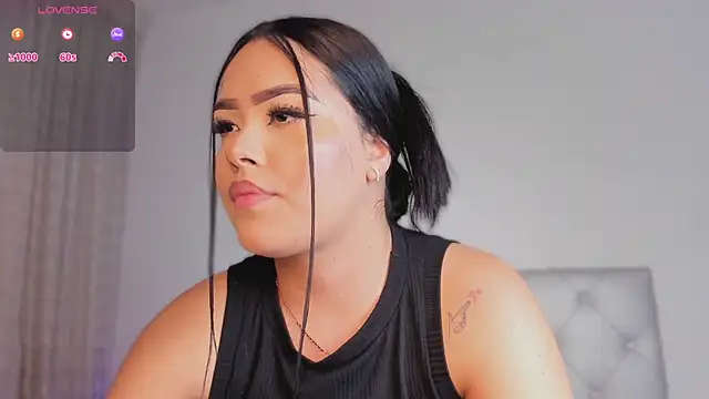 sophy champagne online show from 02.13.25