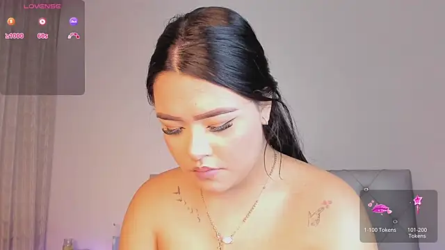 sophy champagne online show from 02.18.25