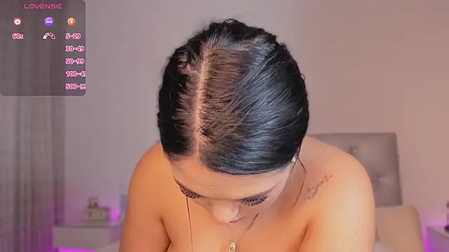 sophy champagne online show from 03.11.25