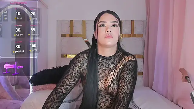 sophy champagne online show from 11.13.25