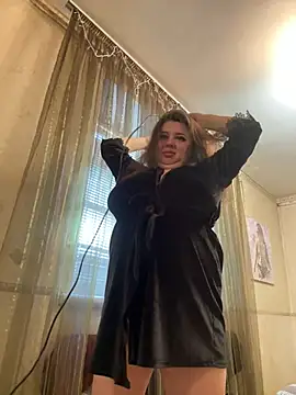 Sara Slow online show from 02.11.25