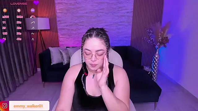 emmy walker online show from 12.02.25