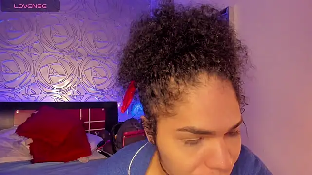 Snapshot of vennus1_ chatting on 03.05.25 vennus1 online show from 03.05.25