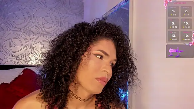 Snapshot of vennus1_ chatting on 10.10.25 vennus1 online show from 10.10.25