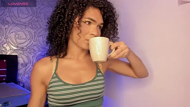 Snapshot of vennus1_ chatting on 11.09.25 vennus1 online show from 11.09.25