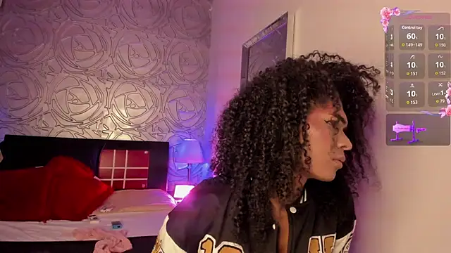 Snapshot of vennus1_ chatting on 11.27.25 vennus1 online show from 11.27.25