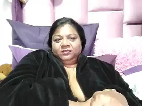 IndianDelia online show from 10.20.25