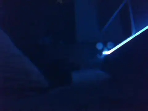 Snapshot of Slutviki69 chatting on 10.13.25 Slutviki69 online show from 10.13.25