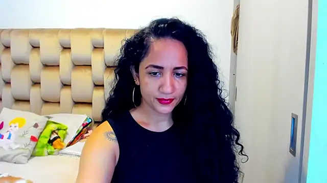 Snapshot of alaskmiller1 chatting on 05.25.26 alaskmiller1 online show from 05.25.26
