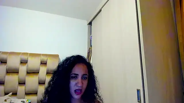 Snapshot of alaskmiller1 chatting on 06.25.26 alaskmiller1 online show from 06.25.26