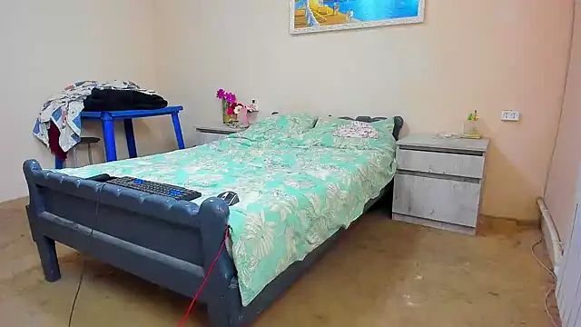 DUSSY PUSSY online show from 06.22.26