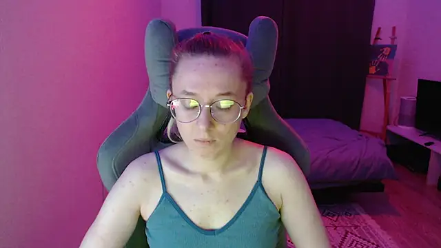 AnabelFrel online show from 09.25.25