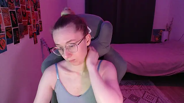 Snapshot of AnabelFrel chatting on 03.12.26 AnabelFrel online show from 03.12.26