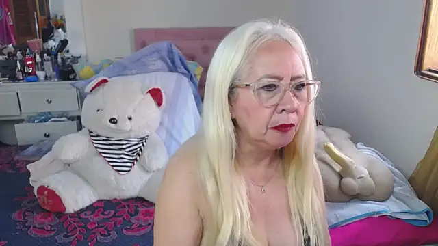 lucy belle bm online show from 04.27.26
