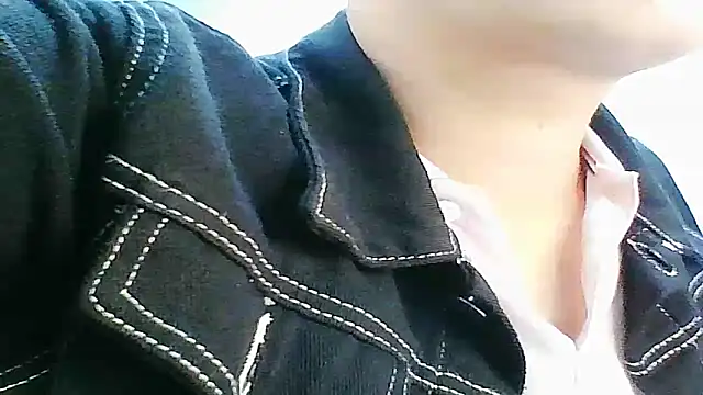 Snapshot of poter77112 chatting on 04.11.26 poter77112 online show from 04.11.26
