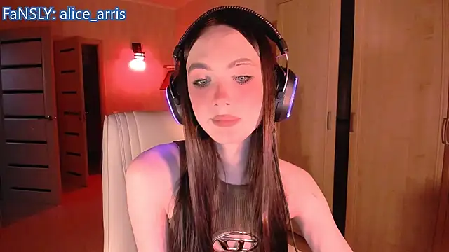 Alice  Aris online show from 05.13.26