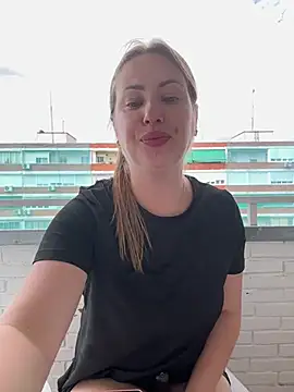 AlisaWhite online show from 06.04.26