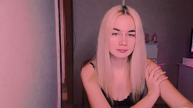 xxxcharismaaa online show from 10.27.25