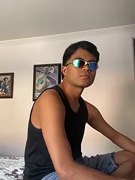 Snapshot of pinedasex777 chatting on 02.05.25 pinedasex777 online show from 02.05.25