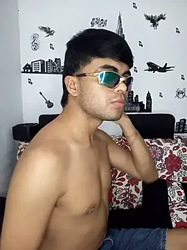 Snapshot of pinedasex777 chatting on 03.10.25 pinedasex777 online show from 03.10.25