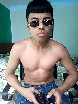 Snapshot of pinedasex777 chatting on 09.11.25 pinedasex777 online show from 09.11.25