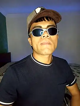 Snapshot of pinedasex777 chatting on 09.15.25 pinedasex777 online show from 09.15.25