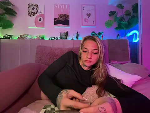 chloetease online show from 06.10.26
