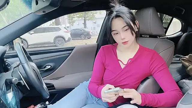 Snapshot of orla2021 chatting on 12.29.24 orla2021 online show from 12.29.24