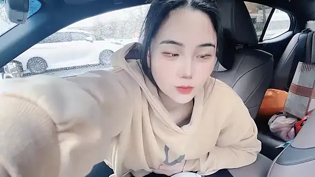 Snapshot of orla2021 chatting on 03.05.25 orla2021 online show from 03.05.25