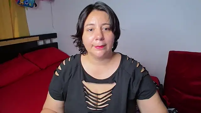 Snapshot of sexxy_ticki chatting on 04.07.26 sexxy ticki online show from 04.07.26