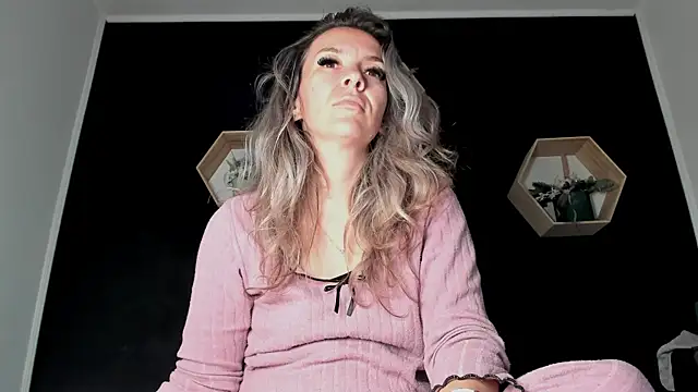 Alesys69 online show from 05.12.26