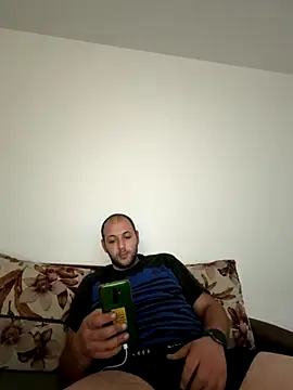 Snapshot of Flakka95 chatting on 11.30.25 Flakka95 online show from 11.30.25