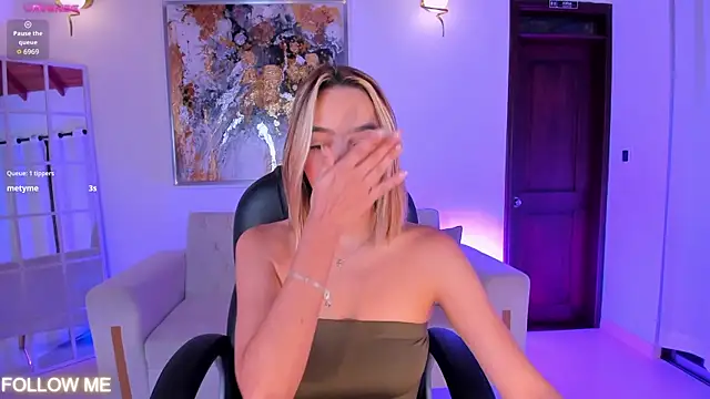 MelissaMoore  online show from 06.11.26