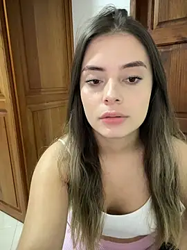 Snapshot of Miss_valeriaa chatting on 12.13.24 Miss valeriaa online show from 12.13.24