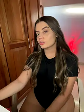 Snapshot of Miss_valeriaa chatting on 09.22.25 Miss valeriaa online show from 09.22.25