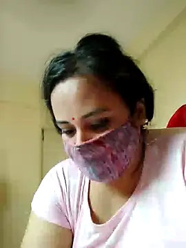 Snapshot of Sheela-Bhabi chatting on 06.21.26 Sheela-Bhabi online show from 06.21.26