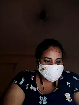 Snapshot of Sheela-Bhabi chatting on 07.04.26 Sheela-Bhabi online show from 07.04.26