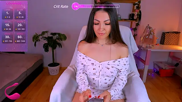 Snapshot of Teylor_Fly chatting on 02.20.25 Teylor Fly online show from 02.20.25