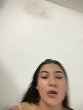 yessi rose online show from 04.12.26